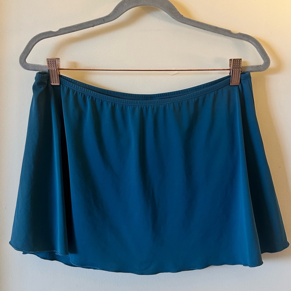 Beach Belle Teal Blue Pull On Built in Panty Swim / Bathing Suit Skirt / Skort.